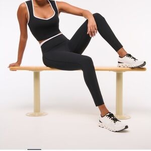 Abercrombie & Fitch YPB studioFLEX 7/8-Length Legging SHORT